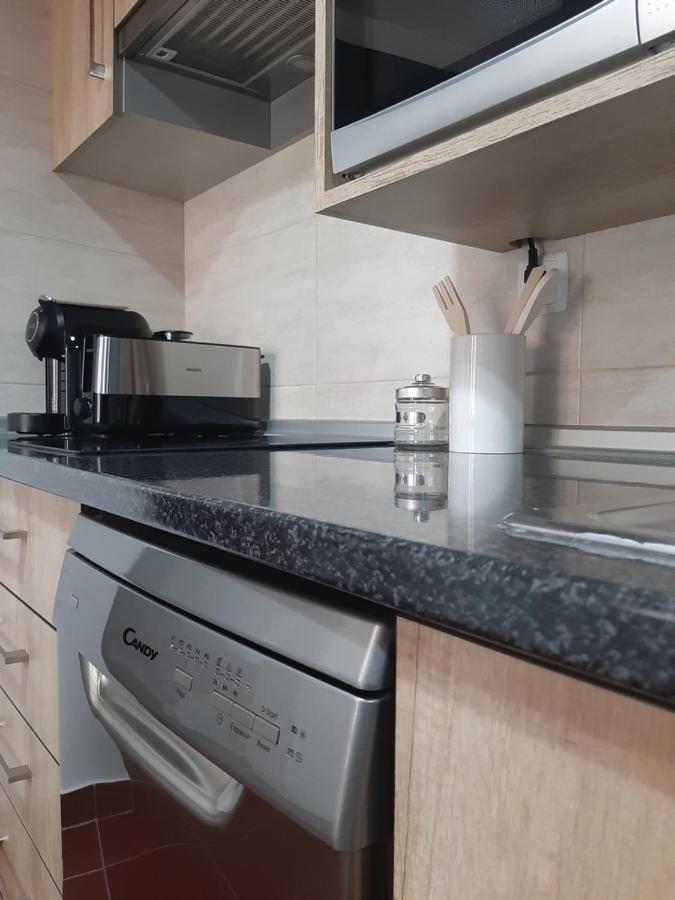 Апартаменти Alojamento Ferreira - Apartamento C Сантіагу-ду-Касен Екстер'єр фото